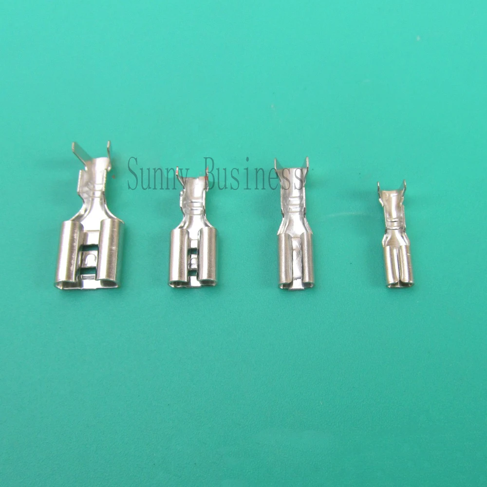 2.2mm Female Spade Connectors – Crimp Style – By Incubator Warehouse