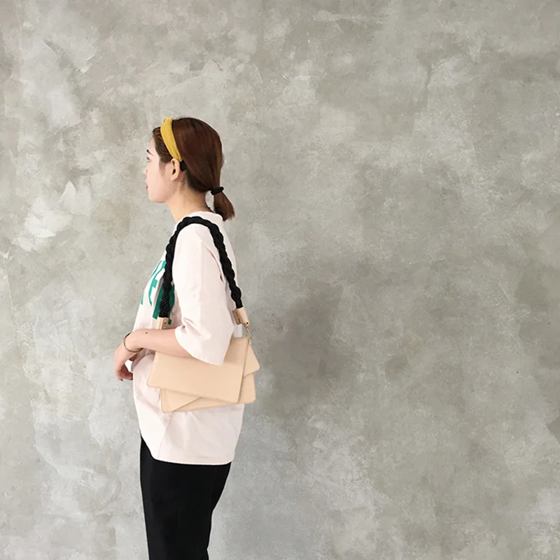 Autumn Hot Women New Shoulder Bags INS Popular Female Fahsion Crossbody Knit Flap Ladies Travel Weave Messenger Bolsa SS3414 (13)