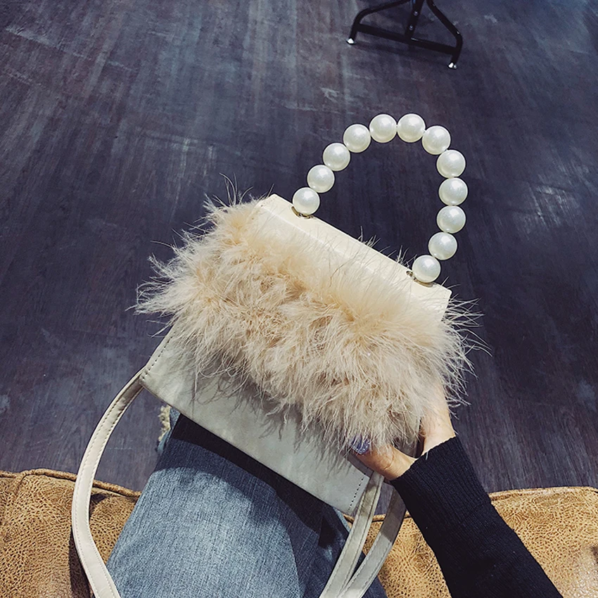 TOYOOSKY النساء اللؤلؤ مقبض حقائب كتف حقائب سيدات جولة مع الفراء رسول Crossbody أكياس للفتيات السيدات العلم الإناث