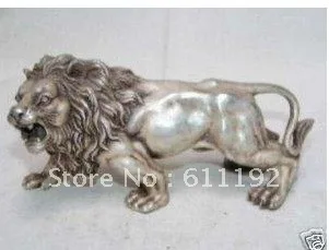 

Asian Antiques China's Tibet rare crossing the silver lion statues