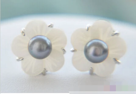 

free shipping 12767 SHELL FLOWER BLACK FRESHWATER PEARL STUD EARRING