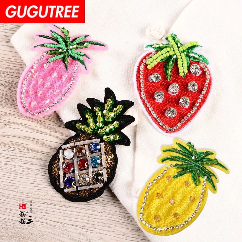 

GUGUTREE embroidery beaded pineapple strawberry patches fruits patches badges applique patches for clothing SK-5