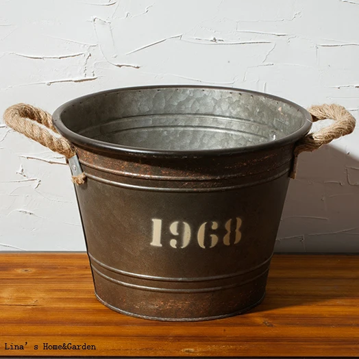 Vintage Industrial Rustic Round Metal Planter Bucket with Rope Handlesin Flower Pots & Planters