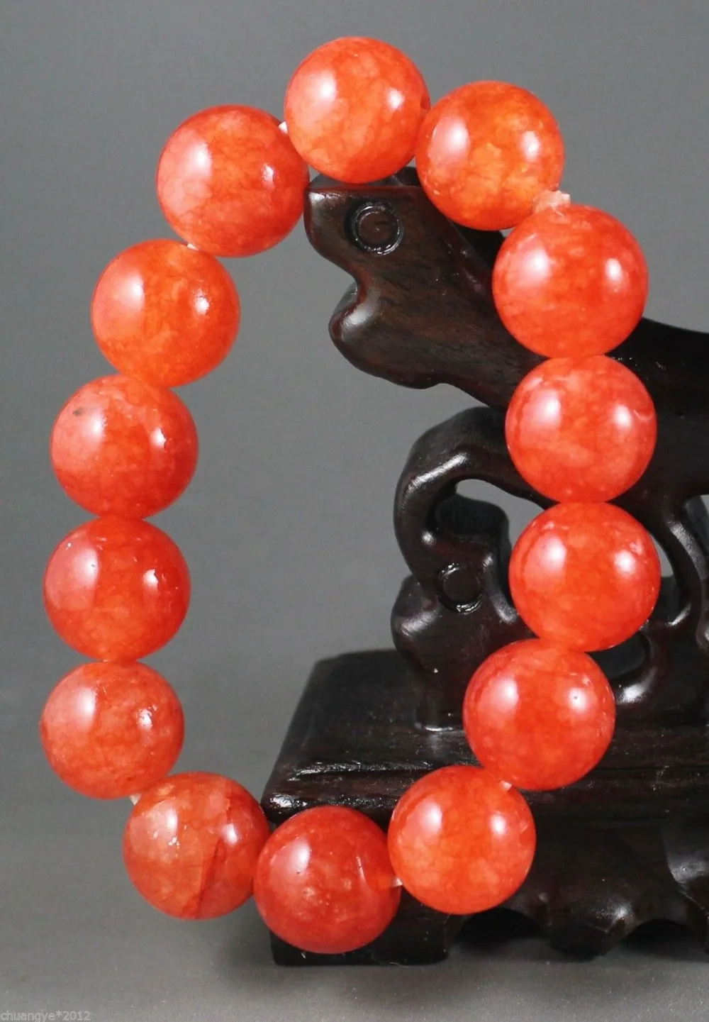 

Chinese natural green jade bracelet with beautiful jade beads bangle