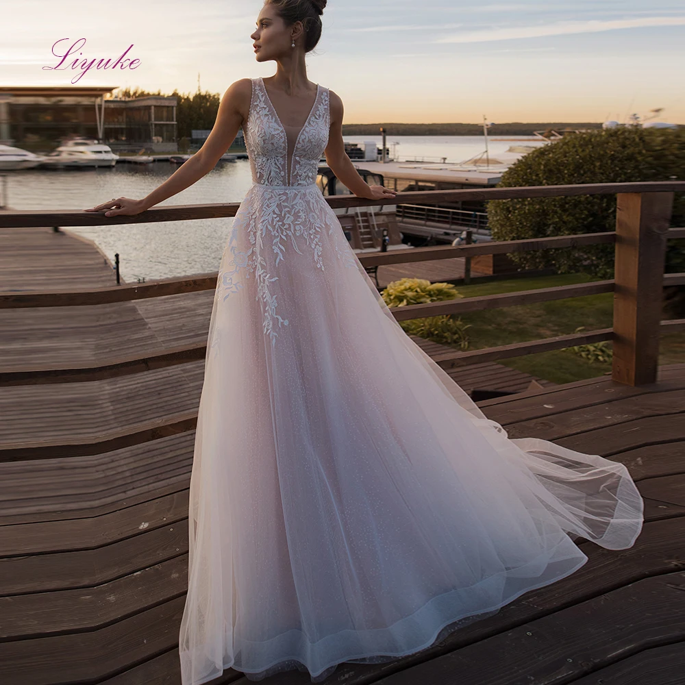 

Liyuke 2019 Married A-line Wedding Dress Lace Appliques Beading Sashes Sequins Pattern Customized