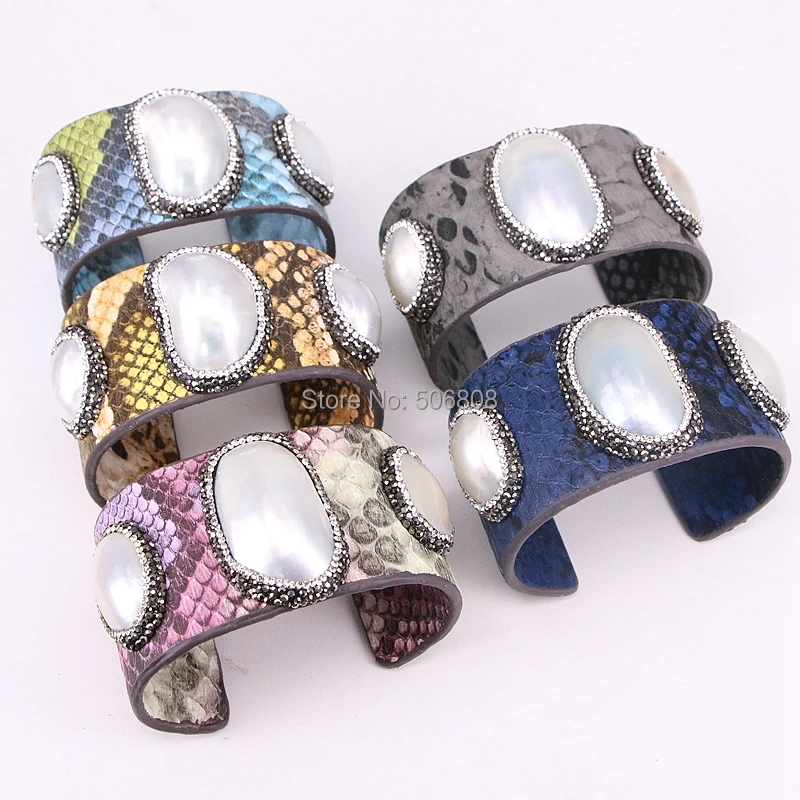 

5PCS ZYZ293-9696 Big cuff mother of pearl bangle fashion colorful snakeskin leather bangle Pave shell women men jewelry