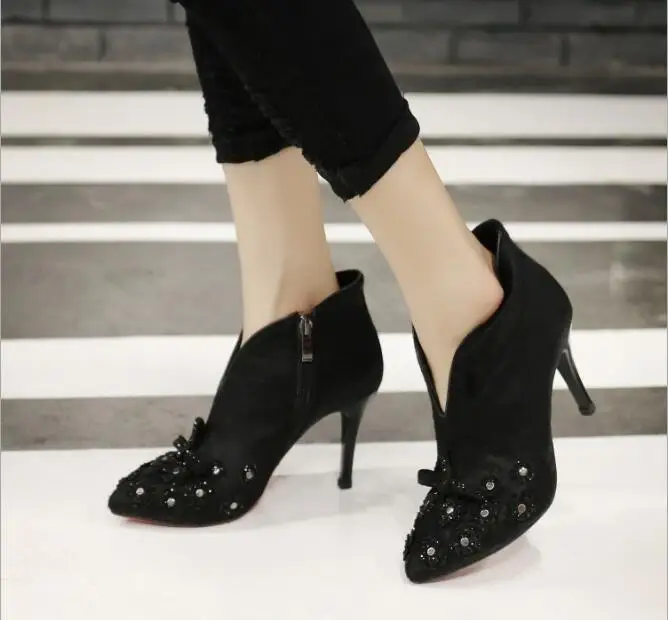 Mode As Qualité Show Bottes Intalian Haute Sexy Cheville Crin Luxe Talons 2018 Femmes Chaîne Dernière Perle De Designer wIEqpnTag