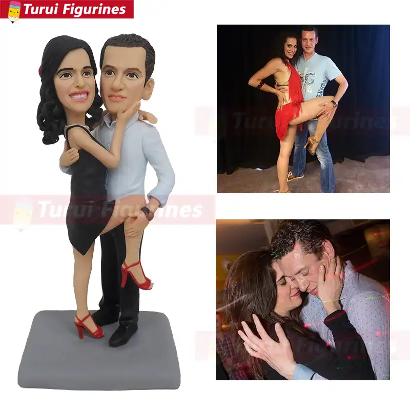 custom bobblehead maker