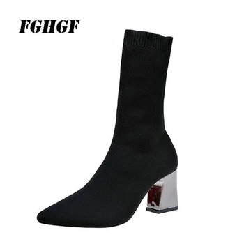 

Women'S Boots Low Heel Pointed Toe Solid Colors Metal Decoration Fashion Leisure Comfortable Rubber Women'S Boots