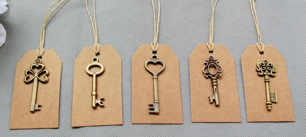 Смешанный 100 шт античный бронзовый винтажный ключ& 100 шт крафт-бирки Свадебные Сувальдные ключи очаровательные старые модные ключи для продажи
