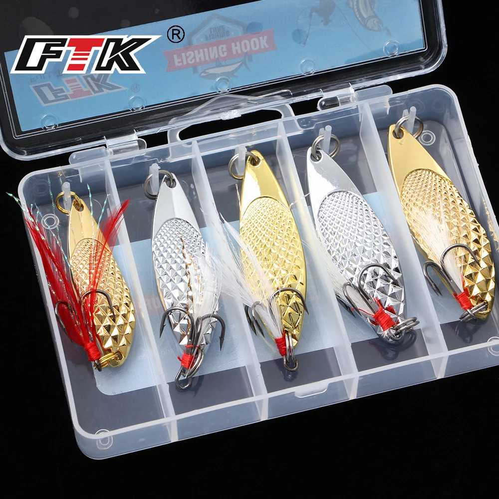 

FTK Spoon Fishing Lure 5pcs/lot Silver pesca Lead Hard Bait Kit Triple Hooks Bass Jigging Lures Feather Tail metal Fish Lure GBE