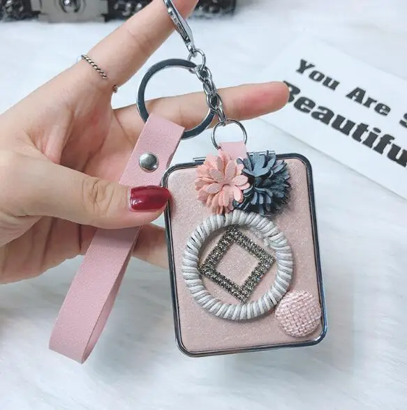

2019 creative small rectangular mirror keychain with makeup mirror handmade bag accessories pendant