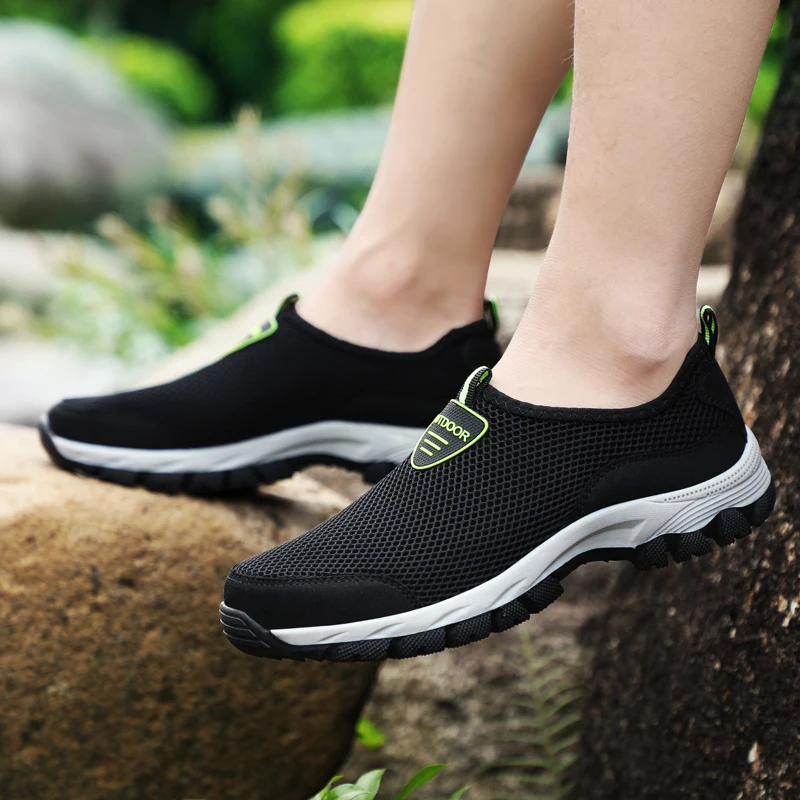 

2019 Summer Casual Air Mesh Sneakers Comfortable Slip on shoes Loafers Outdoor Breathable Waking Flats Shoes Plus Large size