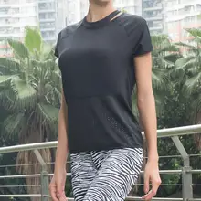 Для женщин короткий рукав быстросохнущие футболки Сексуальная черная сетка дышащие свободные безрукавки для тренажерный зал с йогой