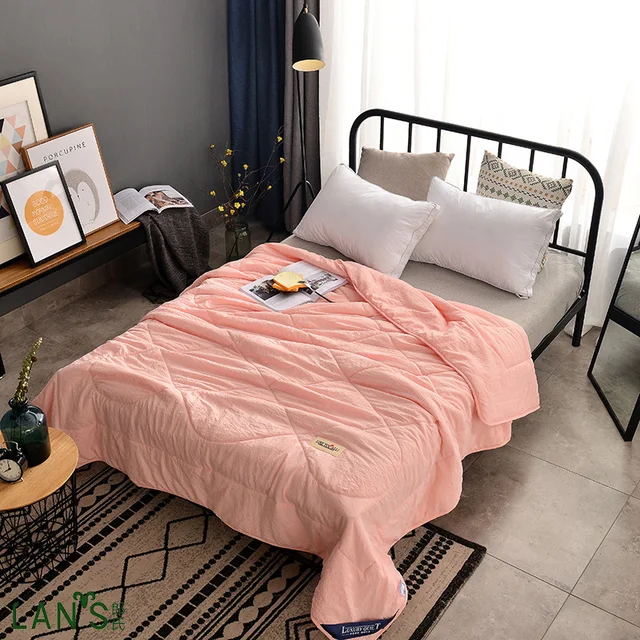 2017 New Elegant Simple Pink Summer Quilts Washable Cotton Duvets 2017 New Elegant Simple Pink Summer Quilts Washable Cotton Duvets Thin Super Soft Blankets Comforters Twin