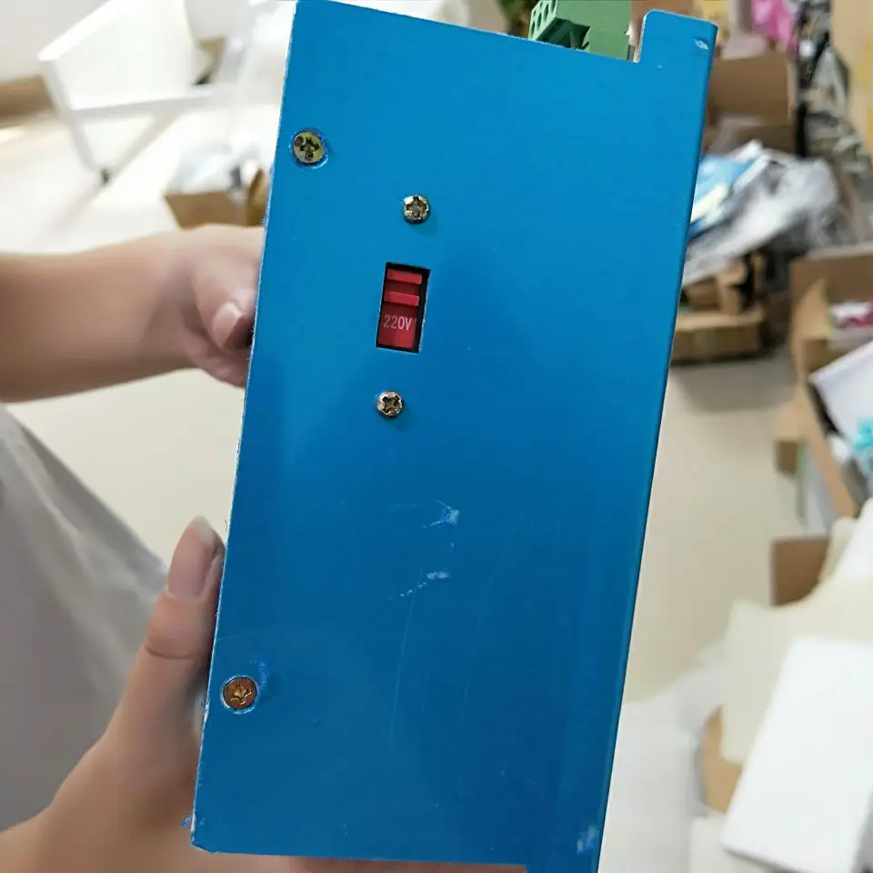 220v