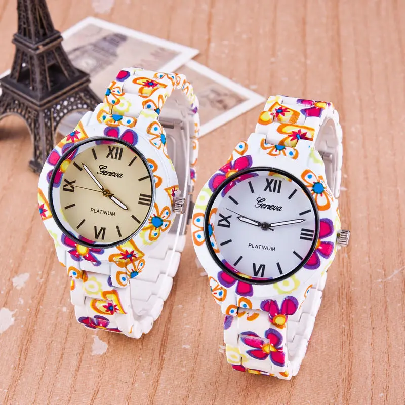 

New Fashion Luxury Flower Pattern Casual Watch Elegant Beautiful Ladies Dress Quartz Wristwatches 2017