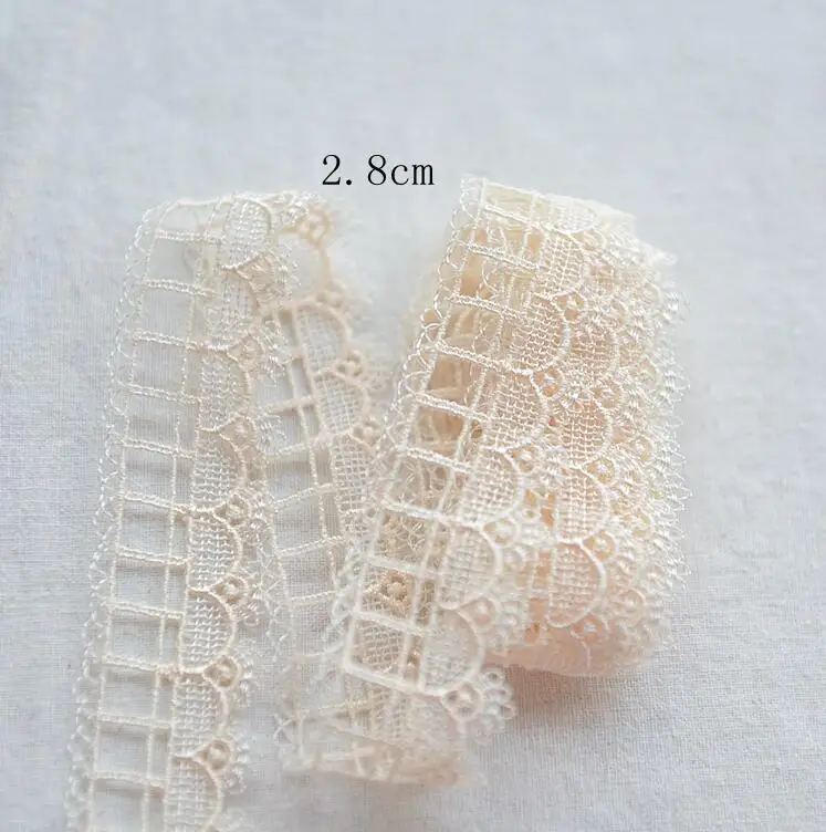 

5 Meters Warm Beige Lace Trim Fabric Water Soluble Hollow Lace Trim Garment Accessories 2.8cm Width
