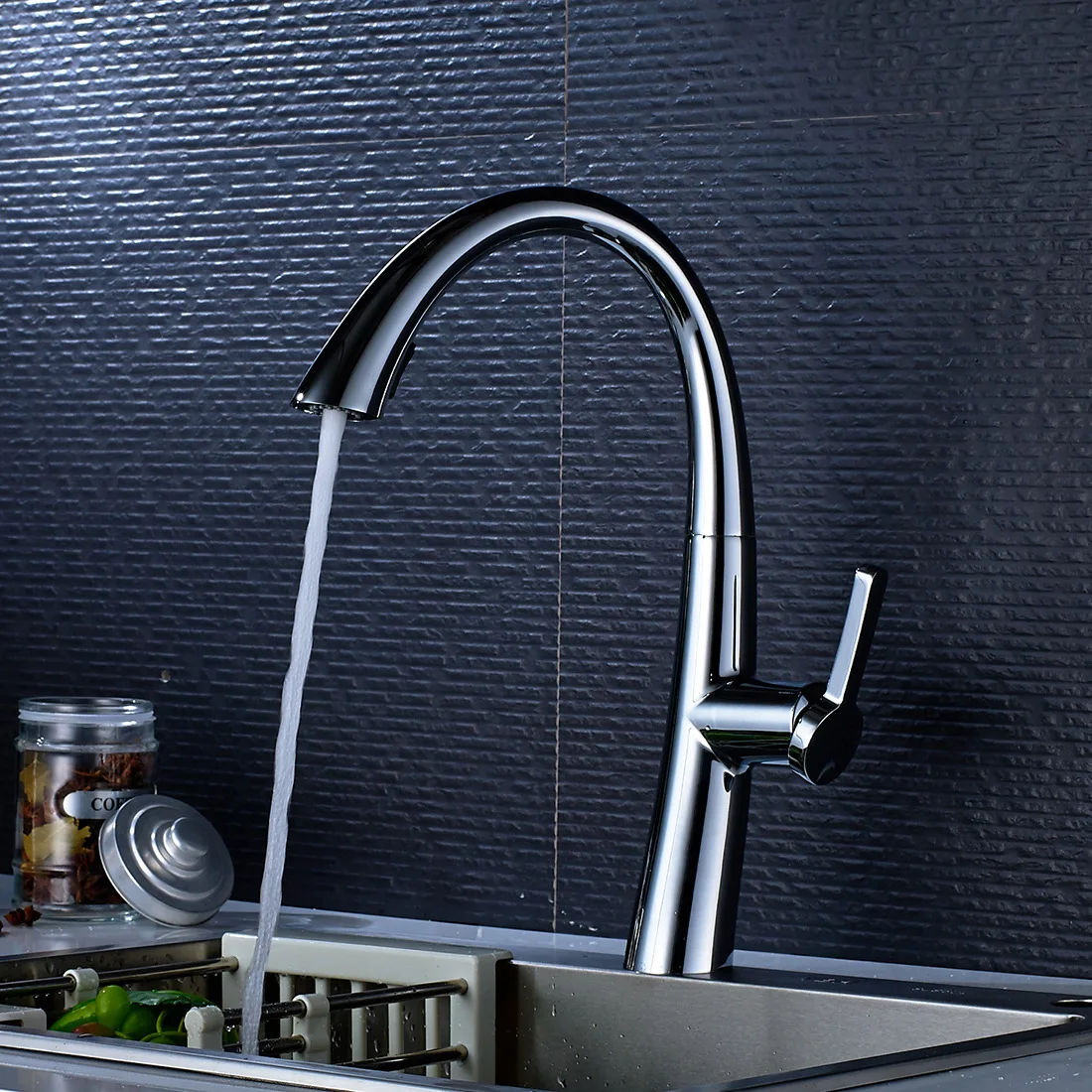 Classic Kitchen Faucets Brass Polished Silver Swivel Basin Faucet Pull