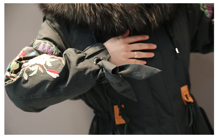 2018 Winter Jackets Women Embroidery Coats Big fur collar Hooded Down Jacket Warm Long Parka Women Thicken Cotton Jackets 1857