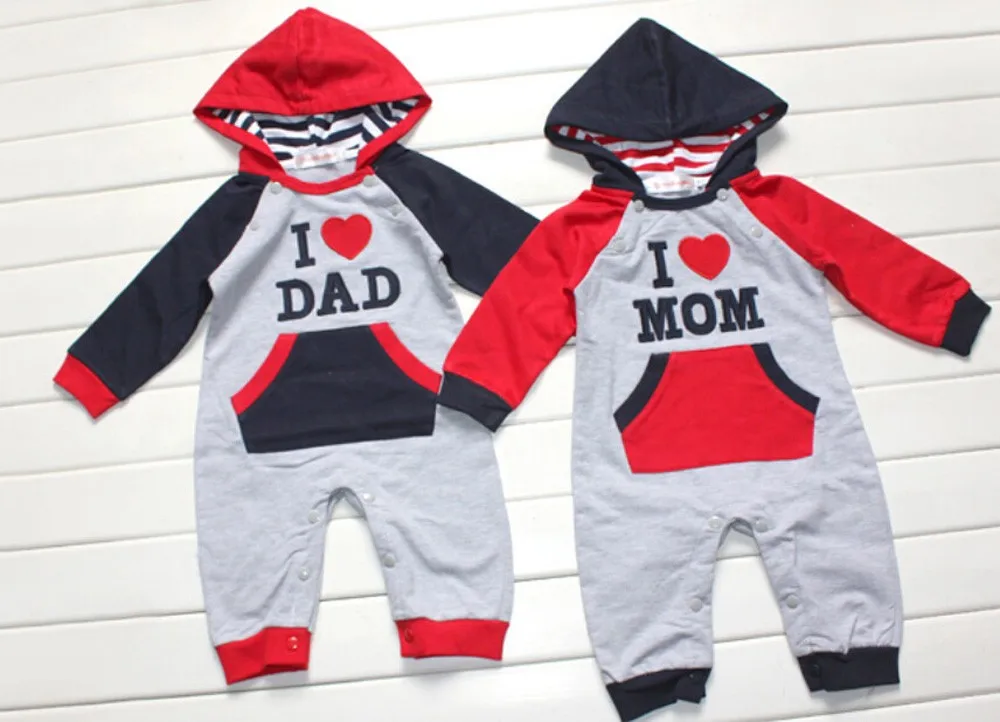 2015-New-I-Love-Mom-And-Dad-Bodysuit-Hooded-Children-Jumpsuit-Babies-Clothing-Kids-Romper-New-100%-Cotton- Cloth-CL0737 (3)