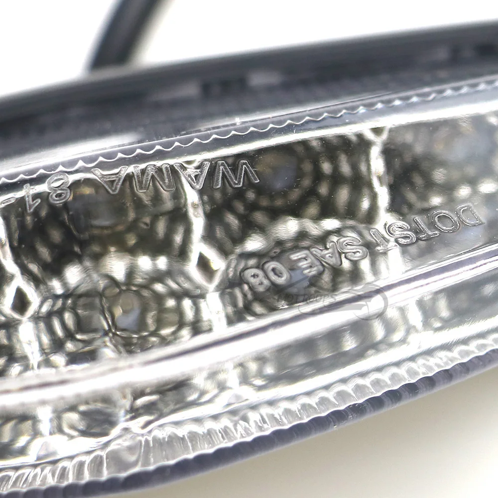 motorcycle tail light (1)