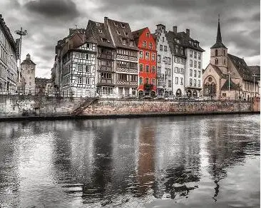 We130241 strasbourg France river