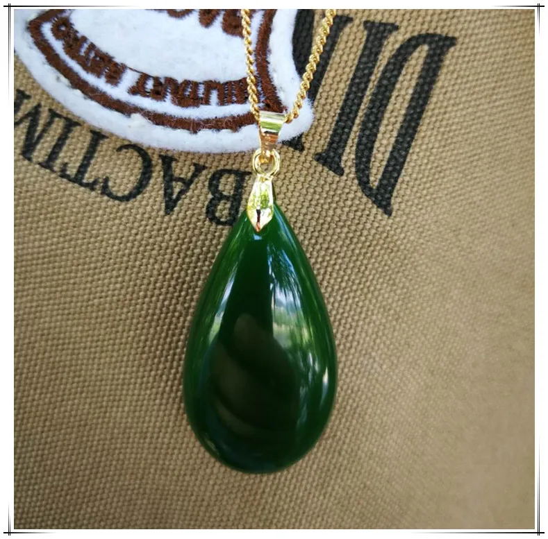 Natural And Tian Bi Yu Jade Female Spinach Green Jade Pendant