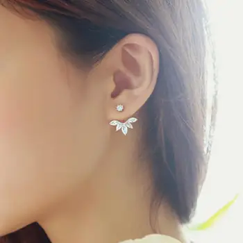 

2018 New Crystal Flower Stud Earrings Fashion Korean Statement Earring For Women Wholesale Party Engagement Jewelry E012