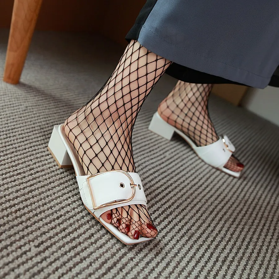 ESRFIYFE/ г.; высококачественные летние женские туфли на квадратном каблуке с металлической пряжкой; женская обувь с открытым носком; большой размер 43