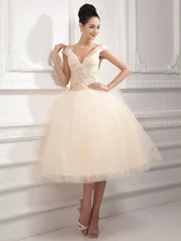 2016 Vintage Short Tea Length Champagne Wedding Dresses Ball Gown Cap Sleeves 1950s Women Informal Puffy Bridal Gowns V Neck