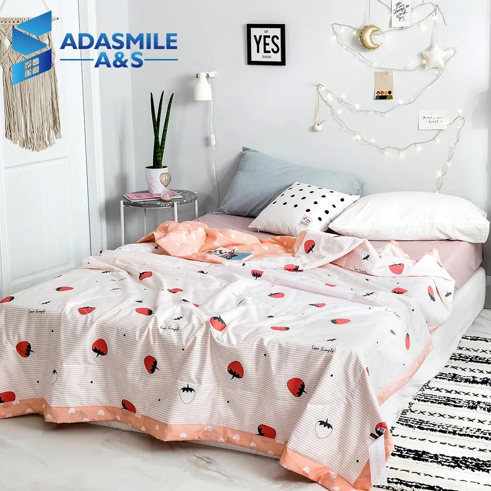 

Cartoon Fruit Plant Bed Cotton Quilt Comforter Washable Quilted Lightweight Adult Polyester Fiber Filling Duvet Summer Quilts