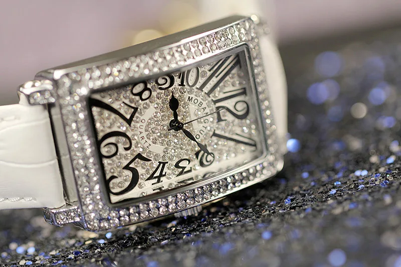Роскошные Для женщин браслет часы Высокое качество Водонепроницаемый для женщин нарядные кварцевые часы кожаные наручные женские часы