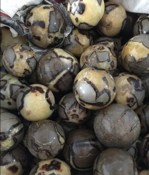 2lb Madagascar SEPTARIAN Quartz CRYSTAL Sphere Fossil Ball