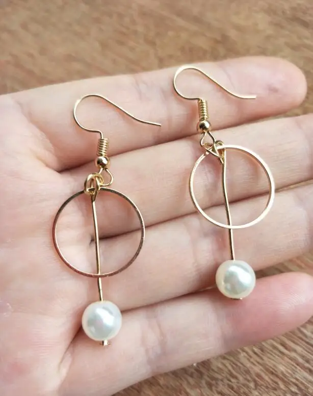 

ed 0698 Star with the date of Japan and South Korea red earrings Hong Kong with the same geometry Jane pearl ring earrings 2018