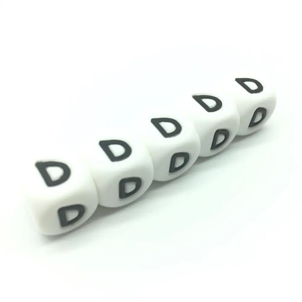 10 шт. кубические буквы силиконовые бусины с надписью «A» персонализированные буквы с жевательным алфавитом бусины пищевого класса 12 мм английские буквы - Цвет: D
