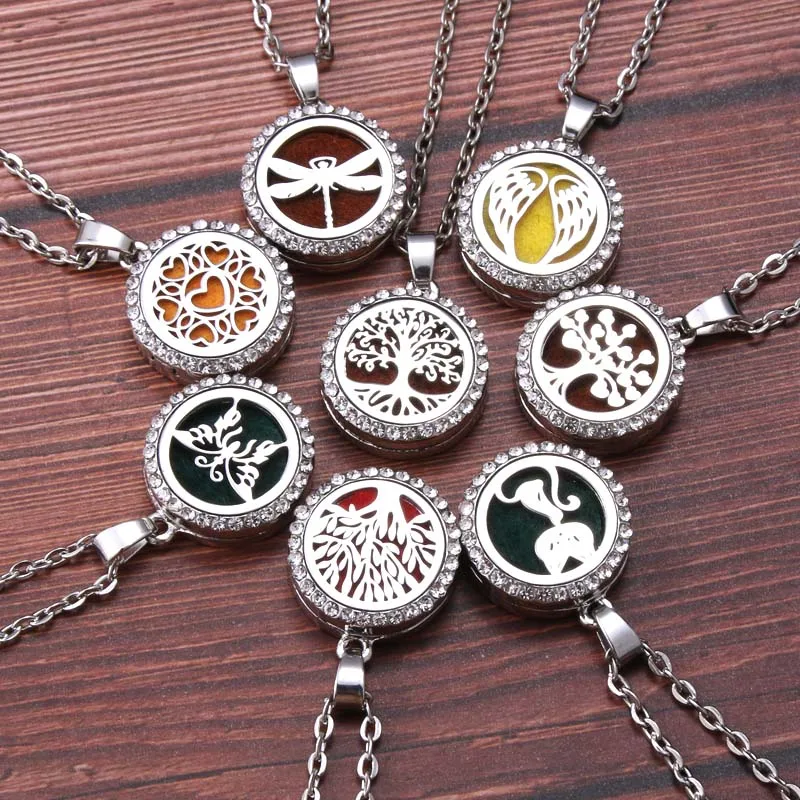 

High Quality Rhinestone Aroma Box Necklace Antique Retro Magnetic Pendant Essential Oil Diffuser Locket Pendant High Jewelry