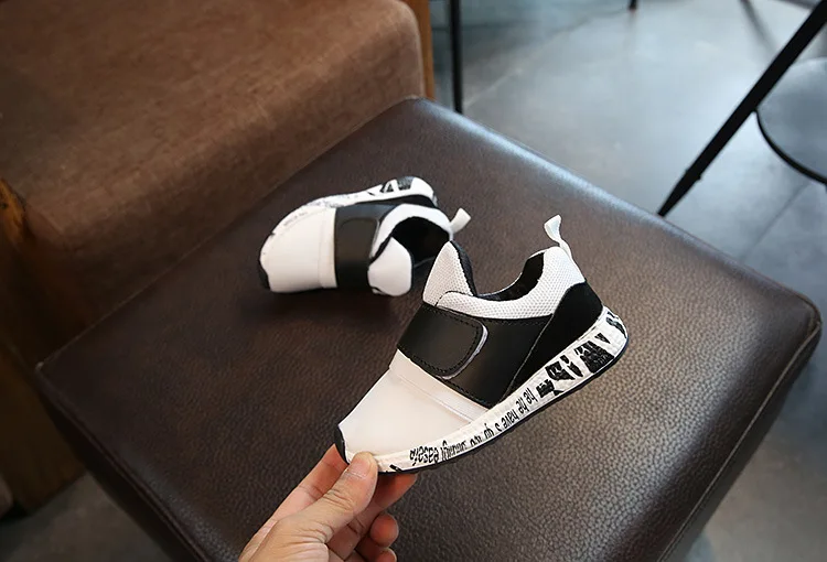 4351830507_1500180212