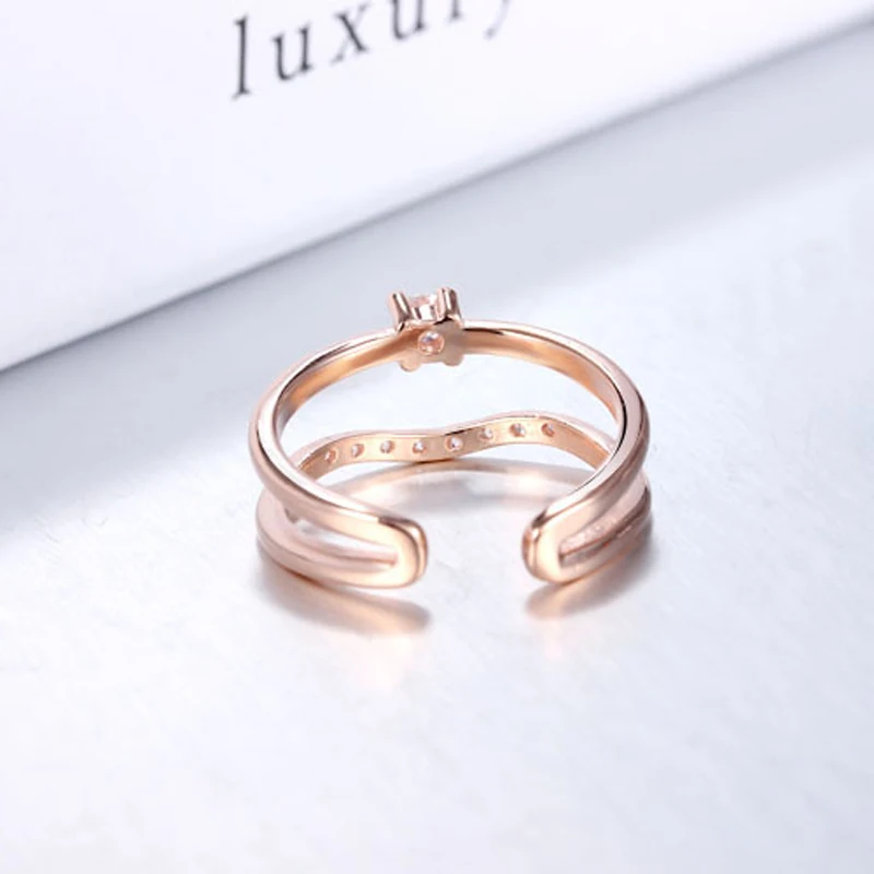 Женское кольцо из серебра 2018 пробы с микрозакрепкой фианитом|infinity ring|designer ringfashion