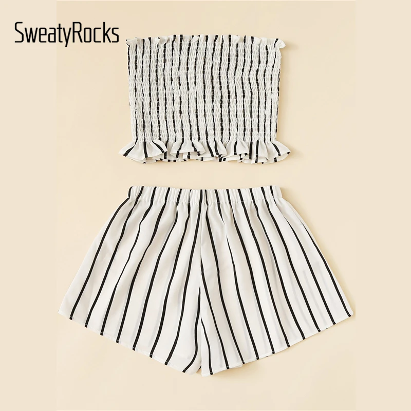 SweatyRocks الرتوش تريم مخطط صديرية دائرية مع السراويل النساء عطلة بوهو حمالة مجموعات 2019 عارضة الأسود والأبيض اثنين من قطعة مجموعة