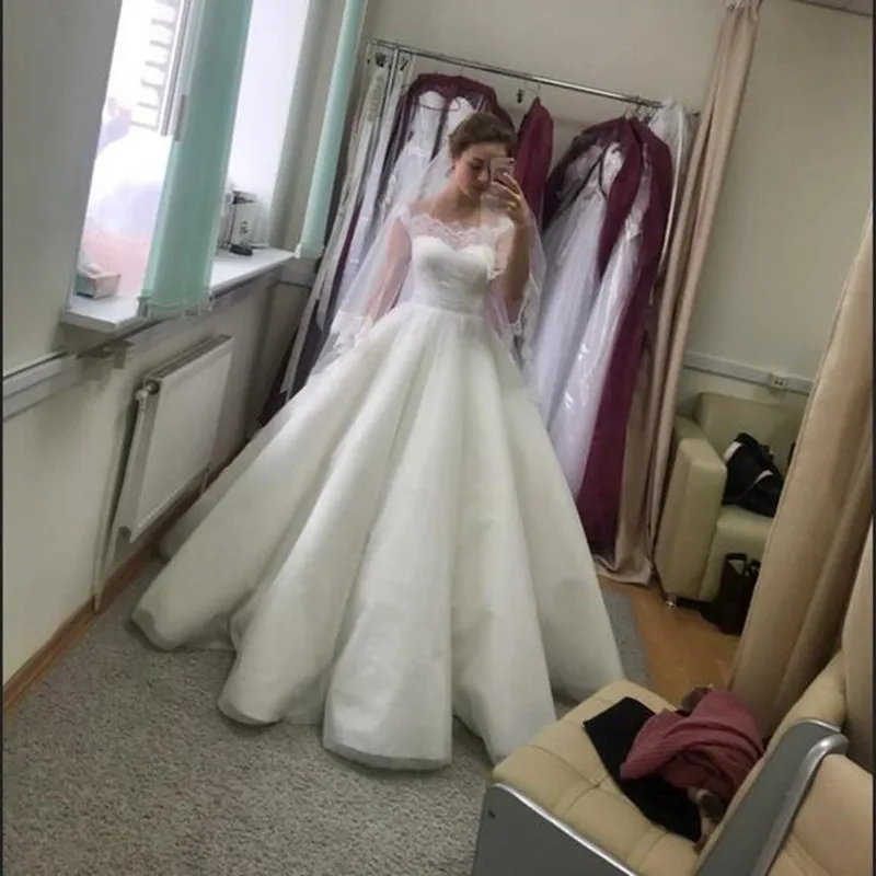 

Sheer Neck Arabic Ball Gown Wedding Formal Dresses 2019 Elegant White Embroidery Applique Custom Plus Size Long Wedding Gowns