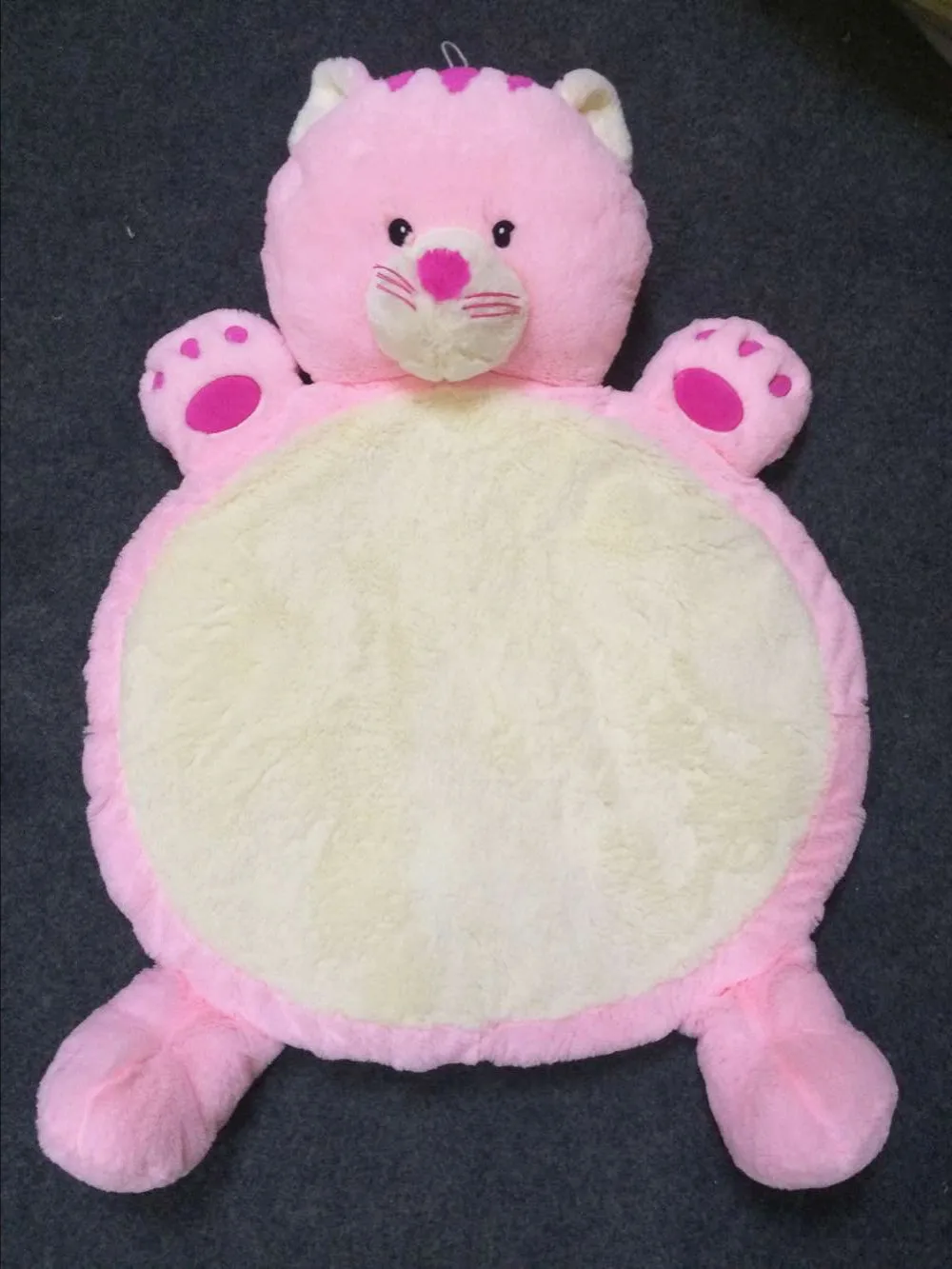 3626506351_602317453