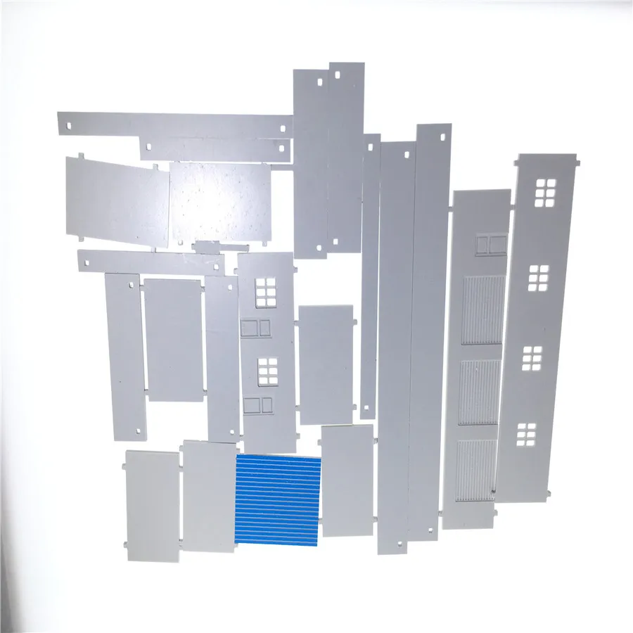 architecture model fence in n train layout07