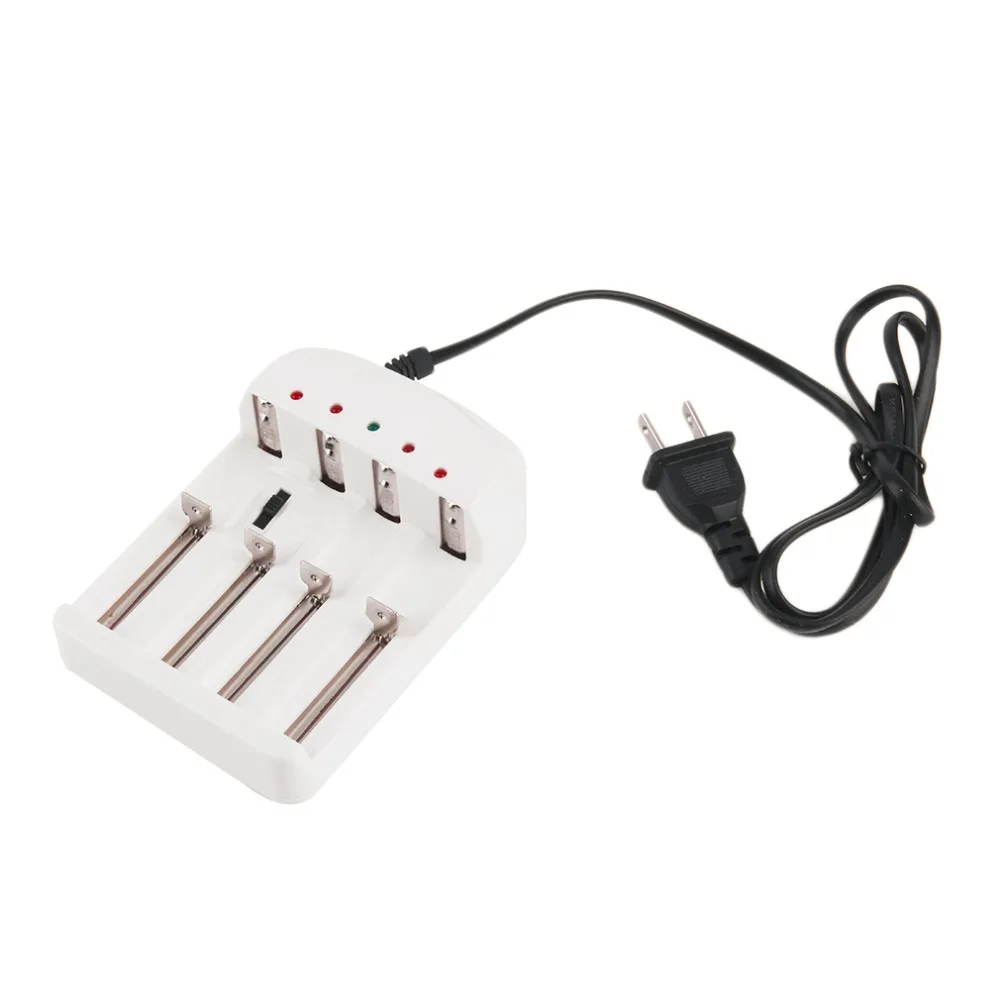 

Universal 4 X Slot US Plug Ni MH / Ni Zn / lithium iron 16340 / 18650 / 25500 / 26650 / 2670 rechargeable Battery Charger