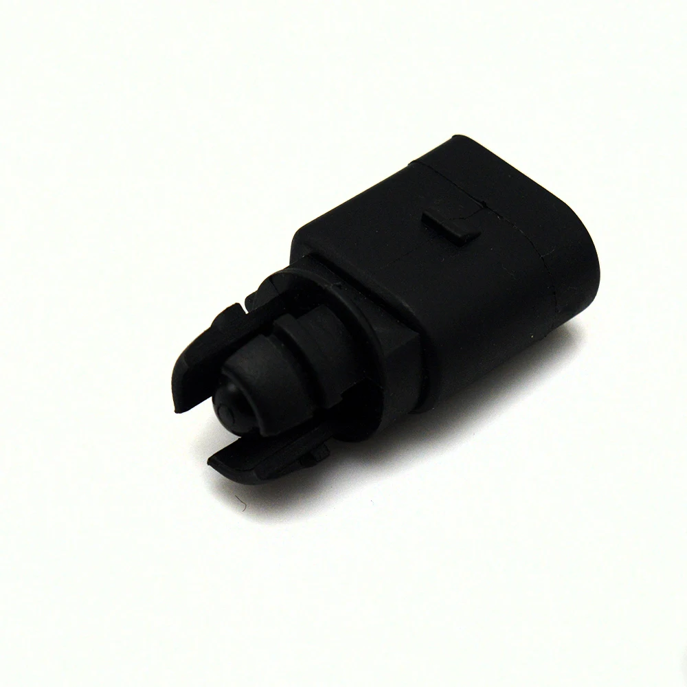 Temperature Sensor Outdoor Ambient Air Sensor For VW Amark Beetle Caddy