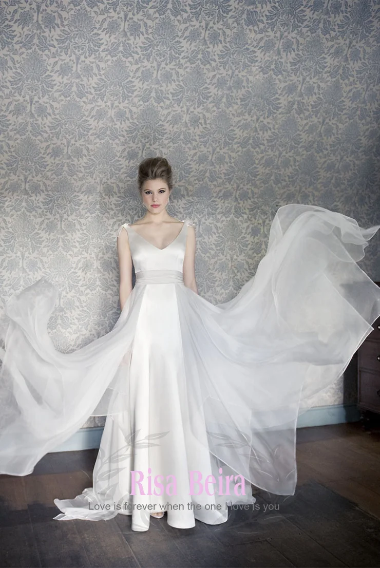 

free shipping new 2017 romantic fashionable casamento vestido de veludo white long chiffon v-neck evening dress Bridal Gown