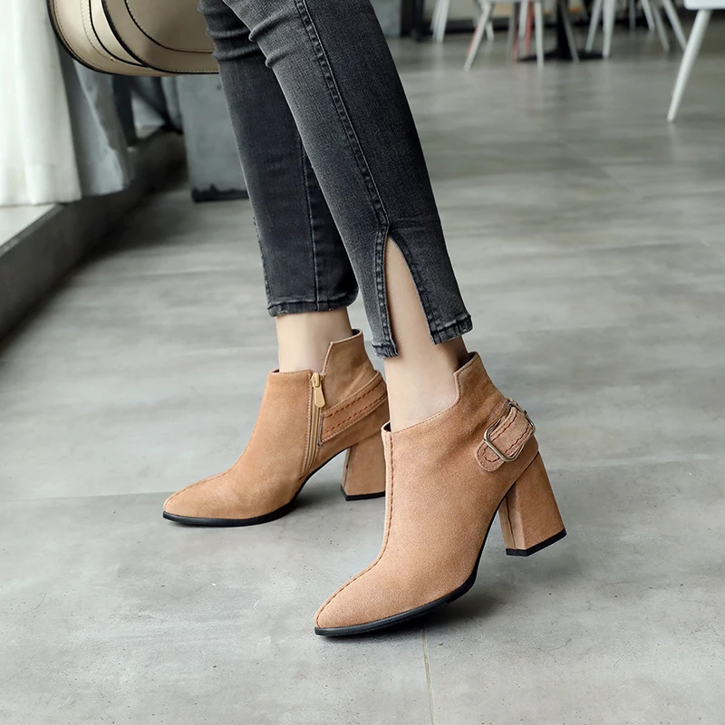 

2018 Women Boots Flock Ankle Boots Pointed Toe Winter Women Boots Ladies Party Western Stretch Fabric Boots Big Size 33-43