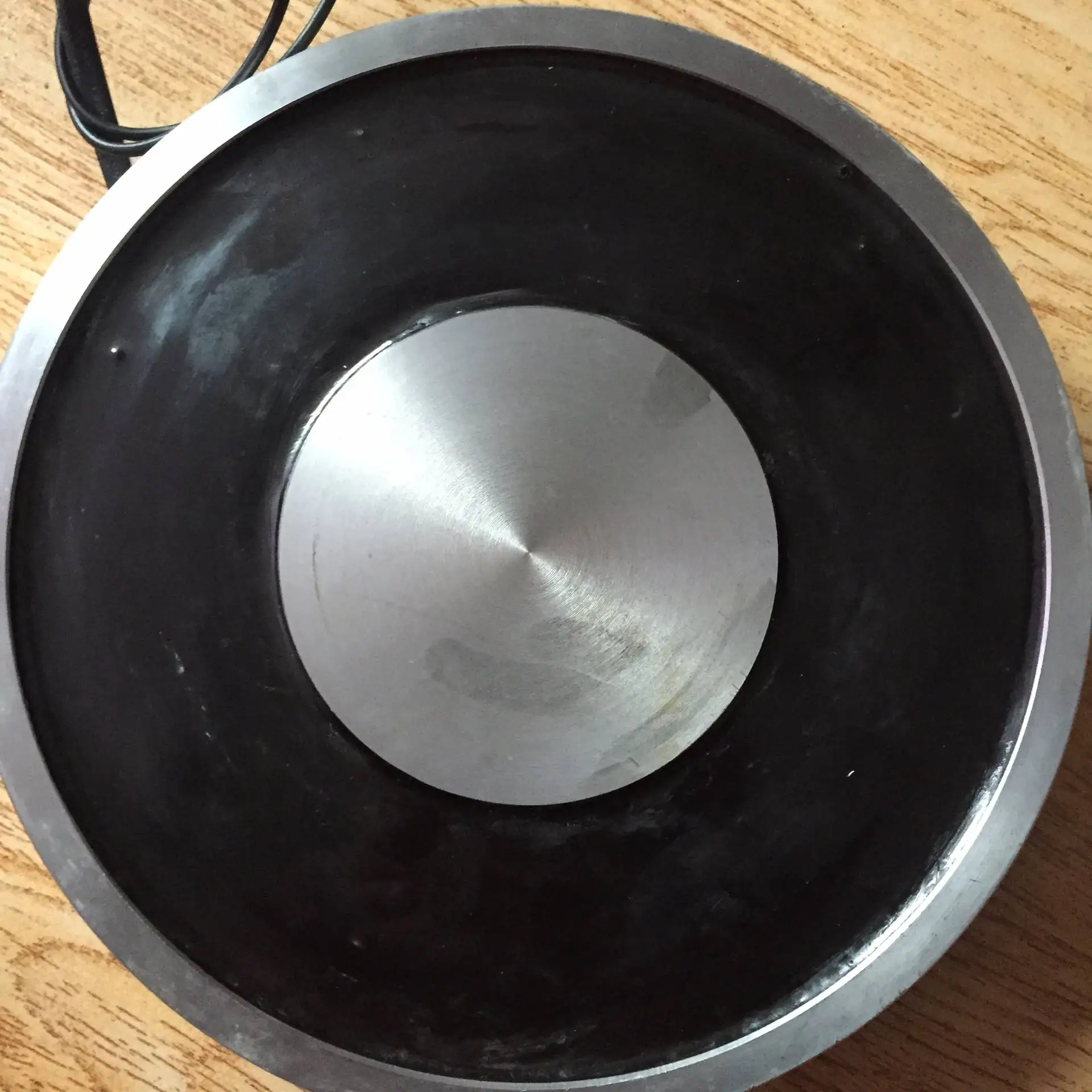 

DC 24V P300/100 Electromagnetic sucker suction cup DC factory direct suction 2000KG LF1