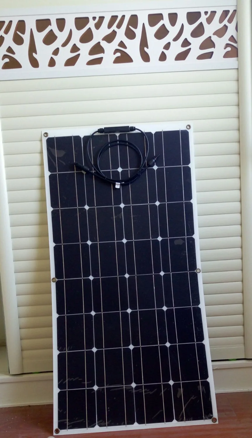 

Packaged sales 2X 100W watt 12V Semi Flexible solar panel 200W in Total A power full