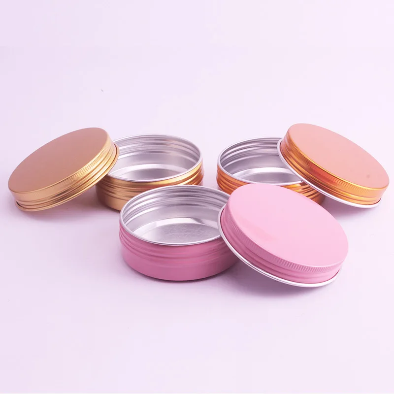 4432369296_369045368